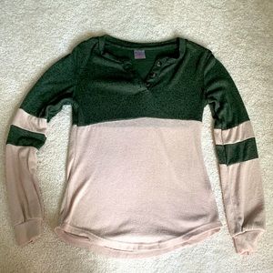 No Boundaries Long sleeve tee